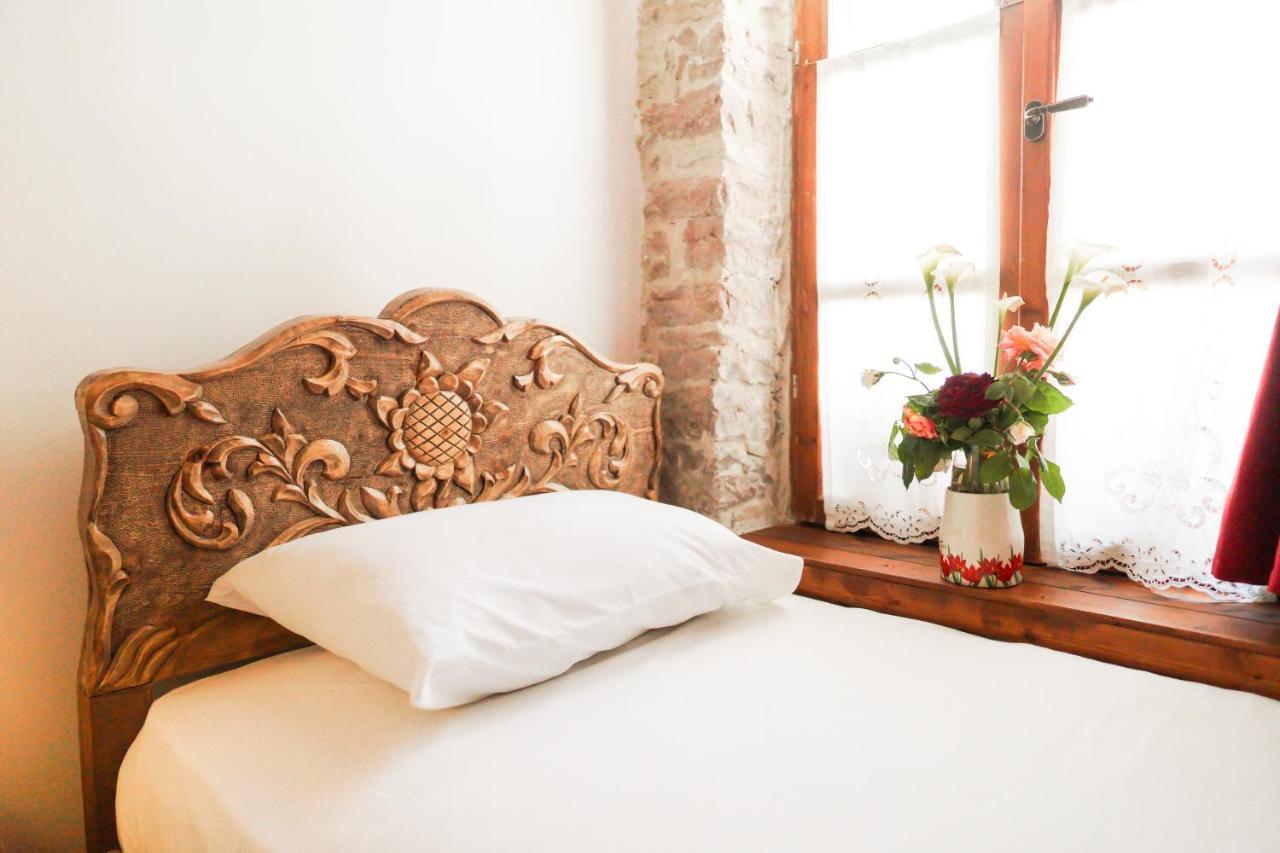 4 Rooms Gjirokastra Екстериор снимка