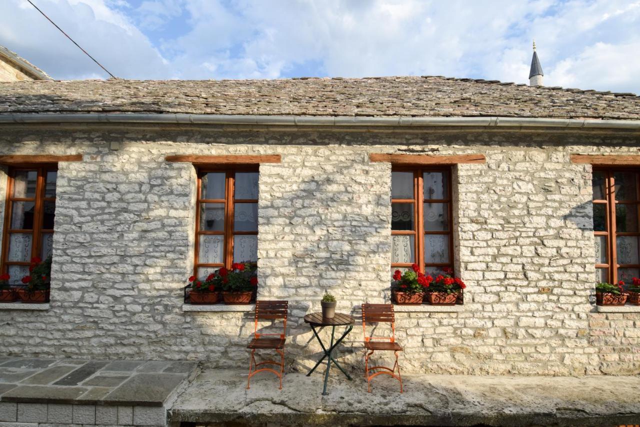 4 Rooms Gjirokastra Екстериор снимка