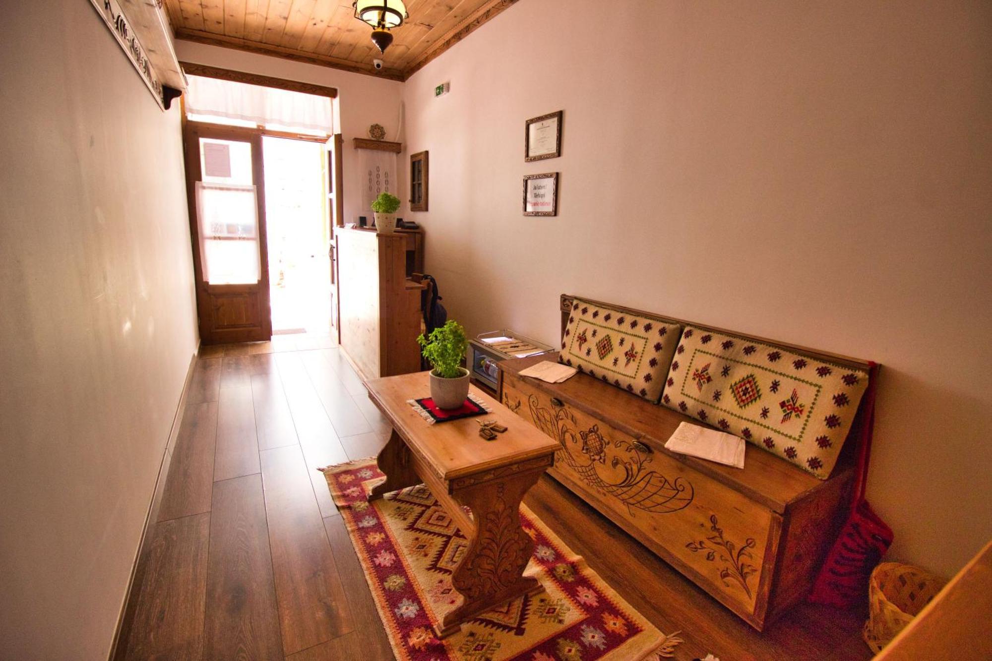 4 Rooms Gjirokastra Екстериор снимка